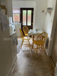 Communal kitchen / dining 