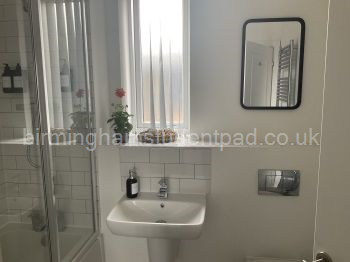 Main bathroom